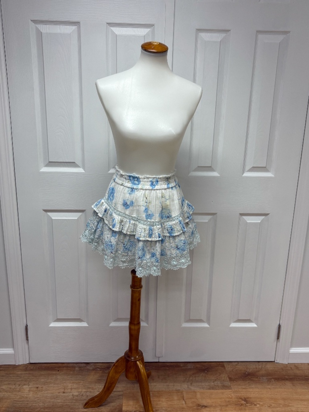 Love Shack Fancy - Tanisha Mini Skirt With Lining - Size P (S).